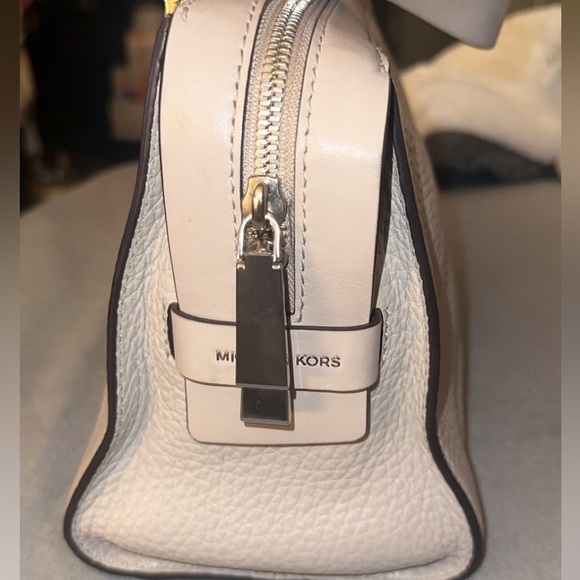 Michael Kors crossbody satchel bag - Picture 6 of 11